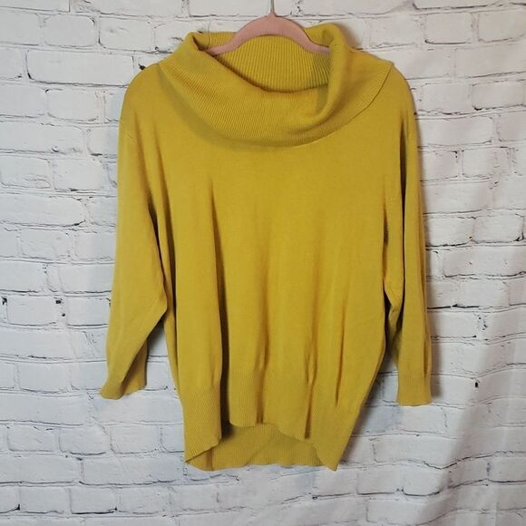 Hannah Jones New York Yellow Mustard Sweater - Picture 1 of 6